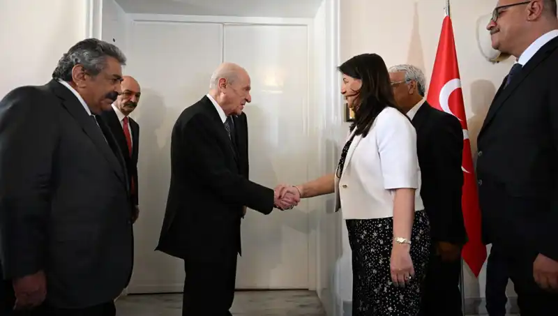 MHP Genel Başkanı Devlet Bahçeli, DEM Parti Heyeti ile Kritik Görüşme Gerçekleştirdi