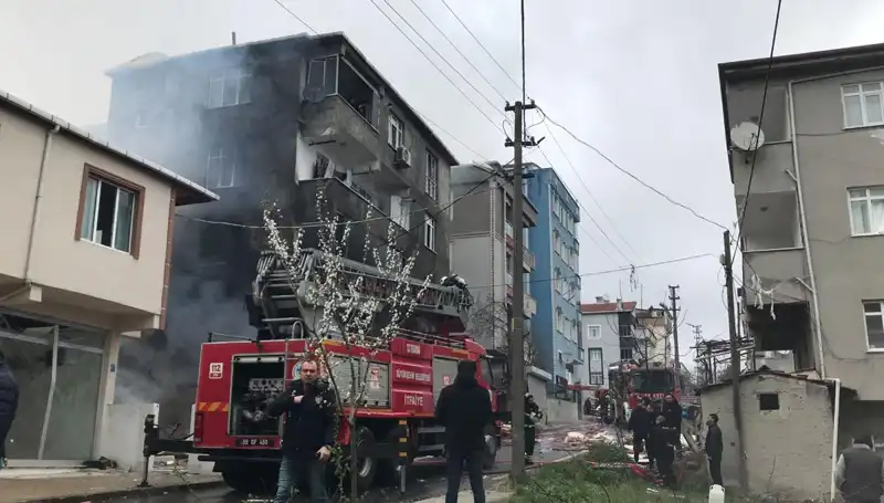 Tekirdağ'da Doğalgaz Patlaması: Birçok Ev Etkilendi
