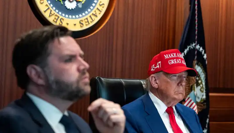 Trump’ın Azil Tasarısı Reddedildi: Siyasi Çalkantılar ve Gelecek Üzerine Etkileri