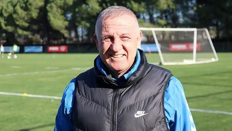 Ankaragücü'nde Beklenmeyen Ayrılık: Mesut Bakkal Görevden Alındı