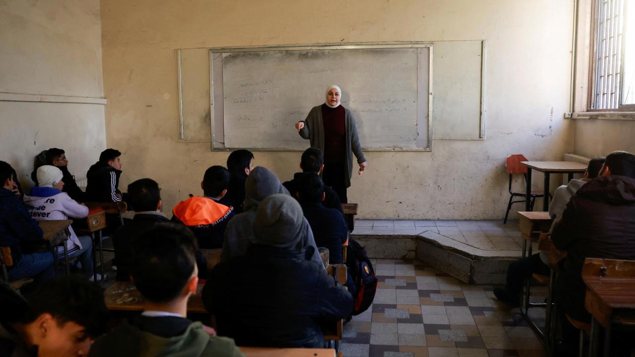 Suriye'de Eğitim Sistemi Yeniden Faaliyete Geçiyor