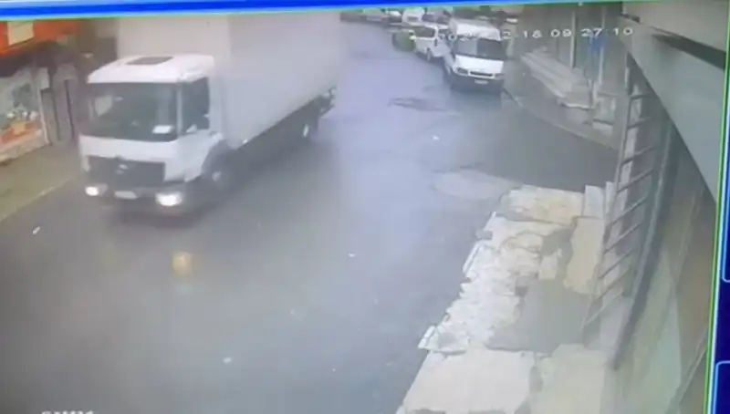 Sahte Polisler, 1.7 Milyon Liralık Gaspı Şaka Olarak Savundu