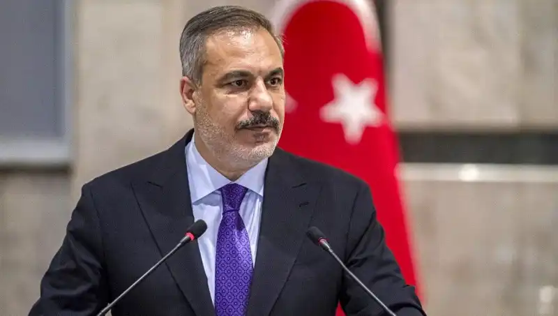 Türkiye’nin Dış Politikası Üzerine Fidan’dan İddialı Açıklamalar: "Cin Şişeden Çıktı"