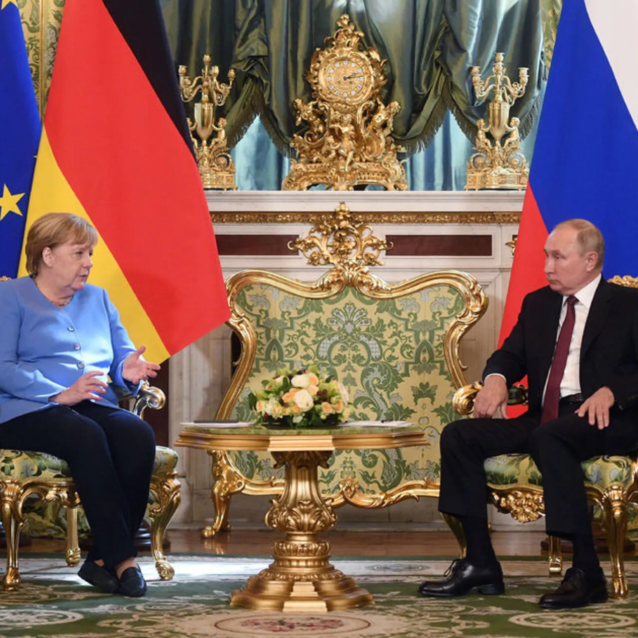 Putin’den Merkel’e Özür: Diplomatik Gerilimde Yeni Adım