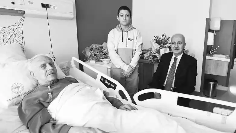 AK Parti’nin Kurucusu Burhan Abiş Hakkın Rahmetine Kavuştu