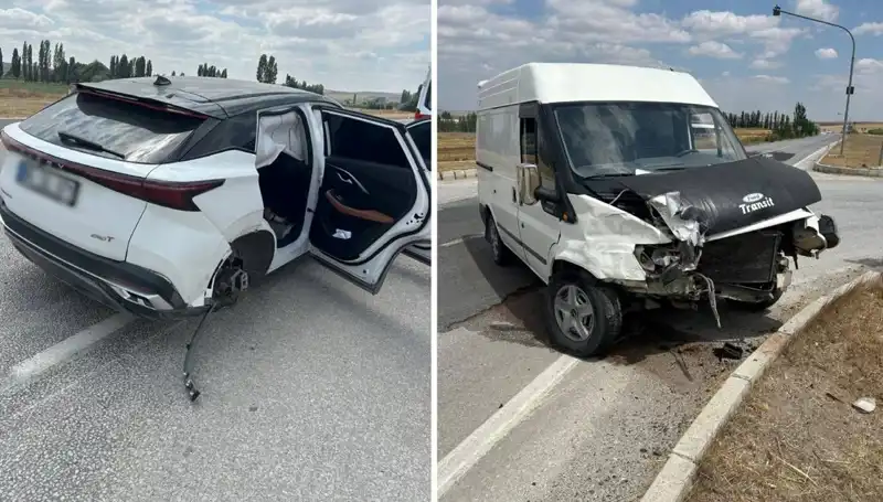 Çorum'da Kafa Kafaya Çarpışma: Olayın Ayrıntıları ve Sonrası