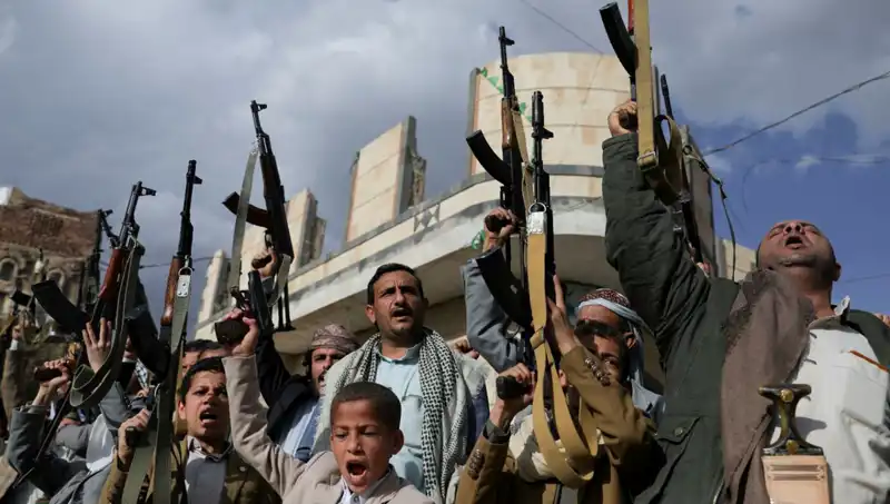 Husiler, Yemen'de ABD İddialarına Yanıt Vererek Kara Harekatı Yapacak Mı?