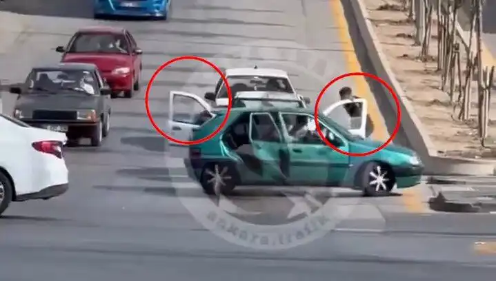 Trafikte Bıçak ve Kılıçlı Saldırı: Güvenlik Güçleri Harekete Geçti
