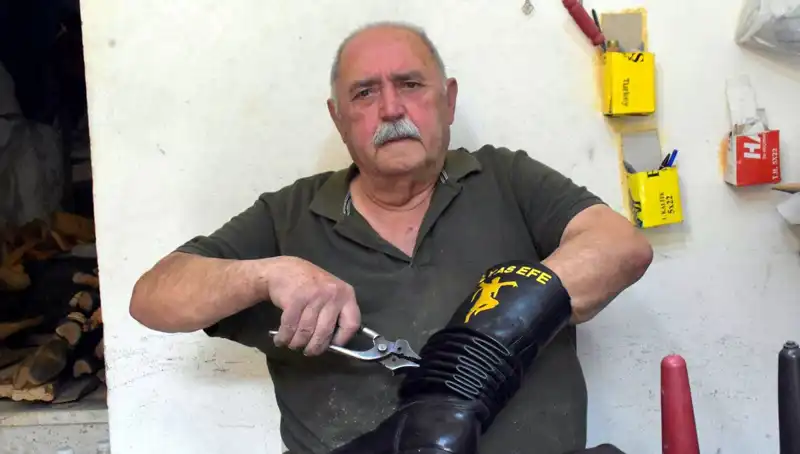 Tireli Hasan Usta: 64 Yıldır Sanatını Yaşatan Efsanevi Usta