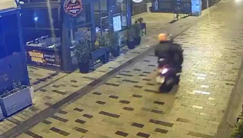 Gece Kulübünde Kanlı Haraç Saldırısı: Torpil ve Silah Kullanıldı