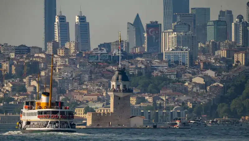 İstanbul’a Yaz Geldi: Hafta Sonu Eğlencenin Zirvesi