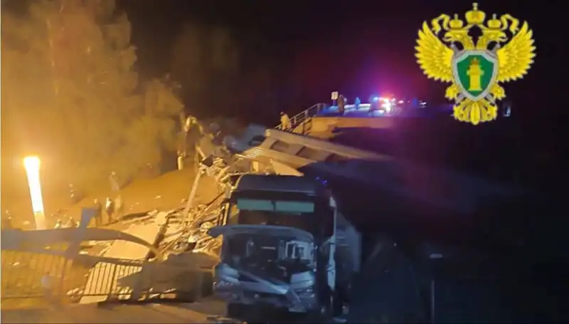 Rusya’da Köprü Çökmeleri ve Tren Kazası: Yıkıcı Olayın Ayrıntıları