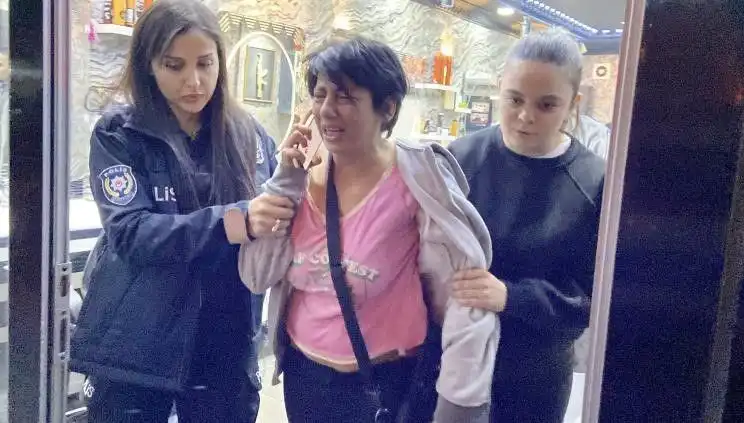 Polise "Köpek" Deyip İten Kadın Hakkında Adli İşlem Başlatıldı