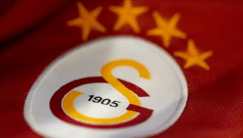 Galatasaray Divan Kurulu Toplantısı: Geleceğin Planları ve Tartışmalar