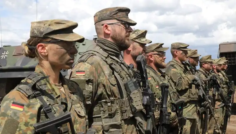Almanya'nın Rus Sınırında Askeri Güç Gösterisi: Nedenleri ve Sonuçları