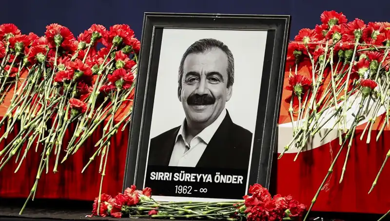 Meclis’te Sırrı Süreyya Önder’i Anma Töreni: Hatıralar ve Duygular