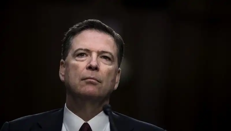 FBI'ın Eski Şefi'nden Trump Paylaşımı: 4 Rakamla Tehdit Sinyali!