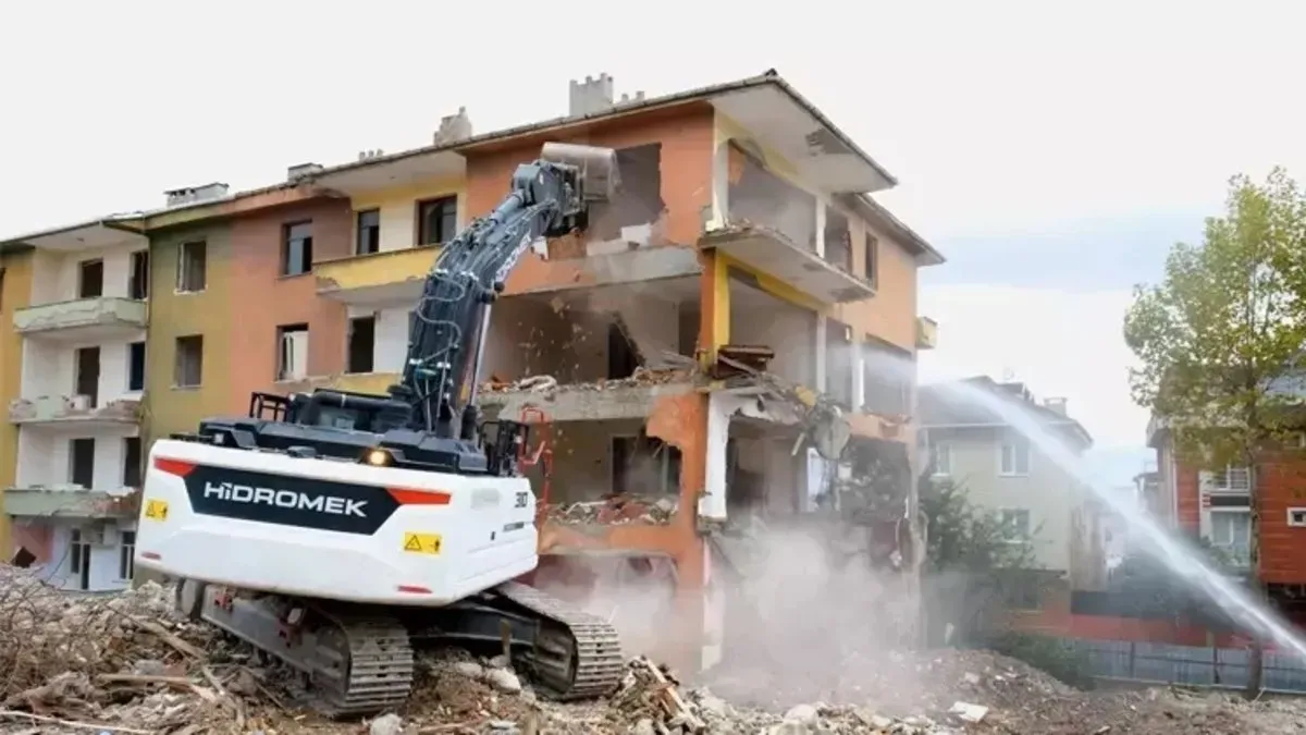 İstanbul'da Dönüşüme Çifte Kolaylık: Bakanlık’tan Ev Sahiplerine Öneri