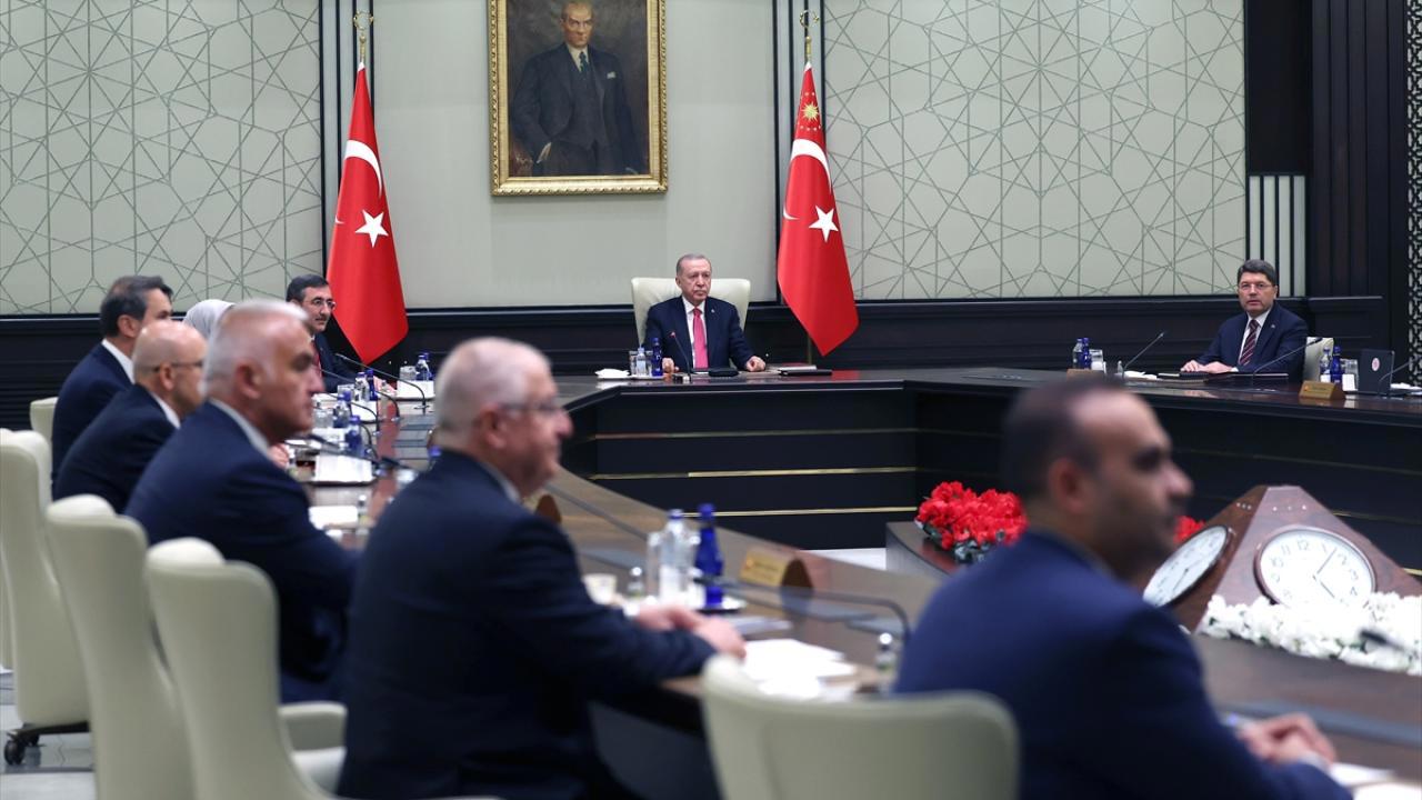 Kabine Gündemine Suriye ve Asgari Ücret Konuları Alındı