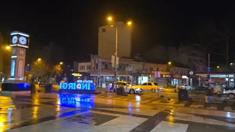 Sındırgı'da Şok Eden Deprem: 5.1 Büyüklüğünde Sarsıntı Hissedildi