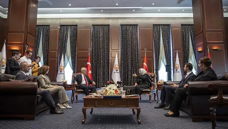 AK Parti Bayramlaşma Programı Açıklandı: CHP Davet Edilmedi mi?