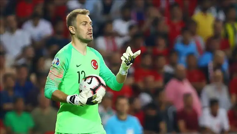 Mert Günok Futbol Kariyerini Sonlandırma Tarihini Açıkladı!