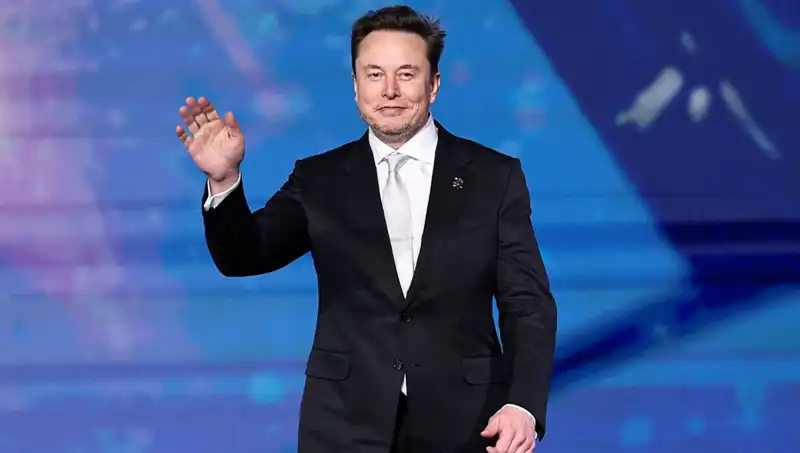 Tesla, Cazip Yeniliklerle "Canavarını" Rafa Kaldırdı: Neler Değişti?