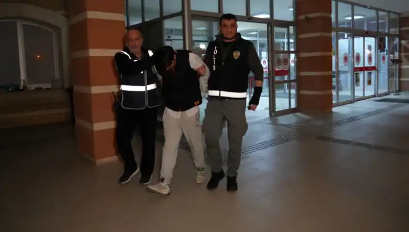 Hamile Eşinin Cesediyle 10 Gün Yaşayan Kocanın Şok Edici İfadesi