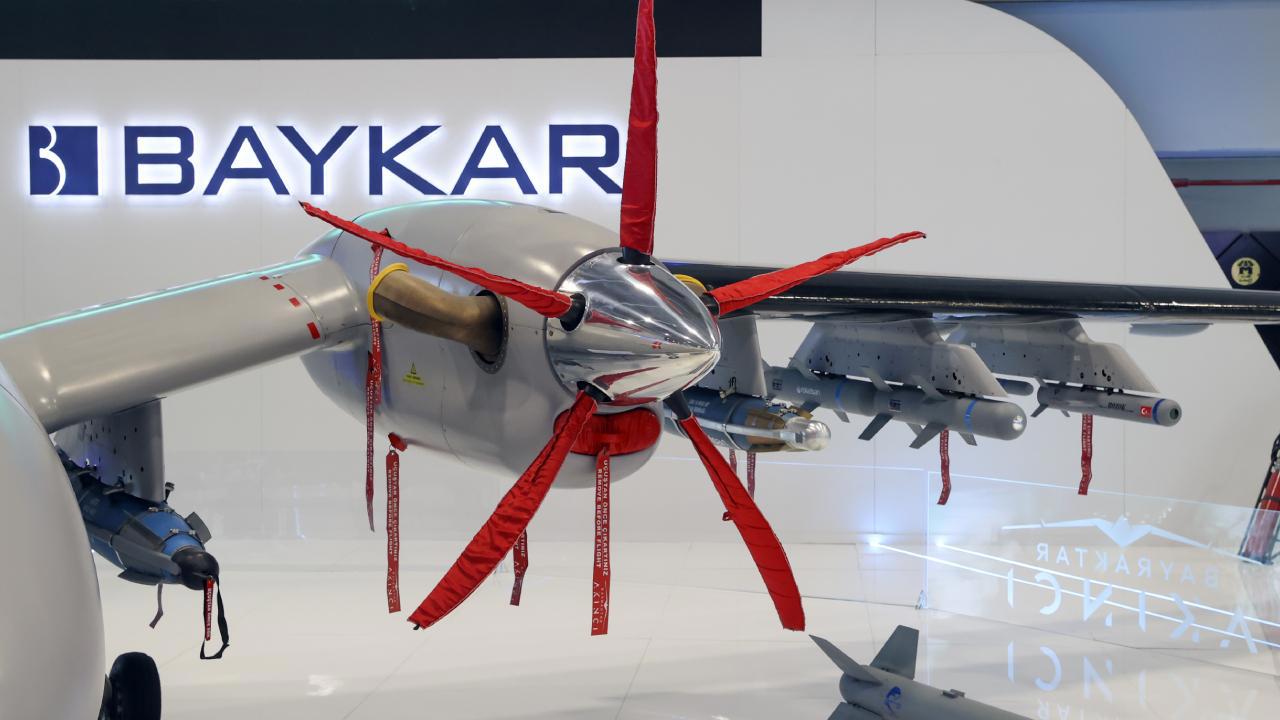 Piaggio Aerospace'in Baykar'a Satışına Onay Verildi