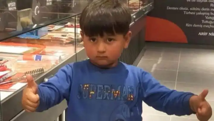 5 Yaşındaki Sinan'ın Bayram Şekerleri Hayalleri Olay Oldu