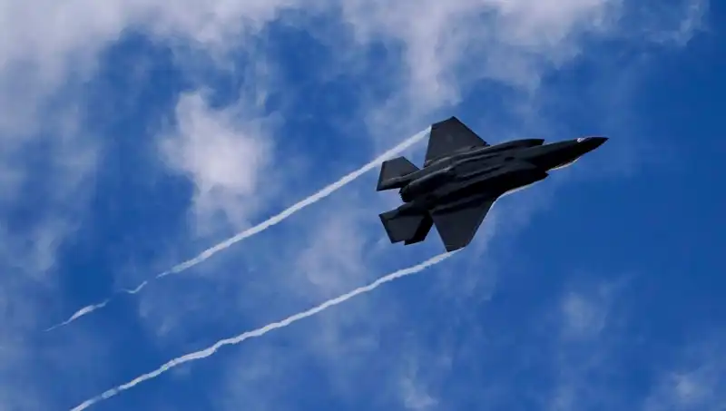 Atina'da Türkiye Kaygısı: F-35'ler Hakkında ABD'den Gelen Sinyaller Neyi Anlatıyor?