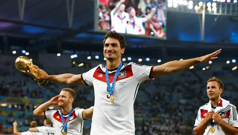 Futbol Dünyasına Veda: Almanya'nın Yıldızı Hummels Emekliliğini Açıkladı