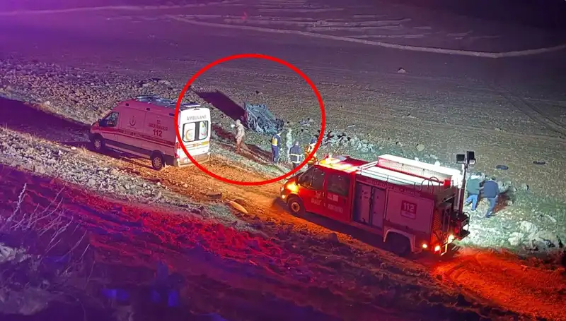Otomobil Şarampole Devrildi: Yolcularda Tüyler Ürperten Kaza