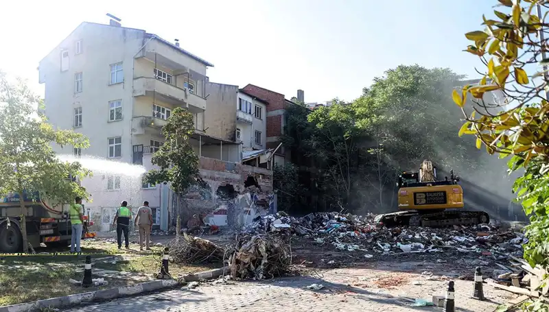 Sındırgı’da Deprem Artçıları Sürekleniyor: Bölge Halkı Tedirgin