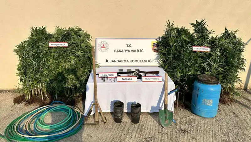 Sakarya'da Uyuşturucu Operasyonu: Sokaklarda Fırtına Estiren Tutuklama