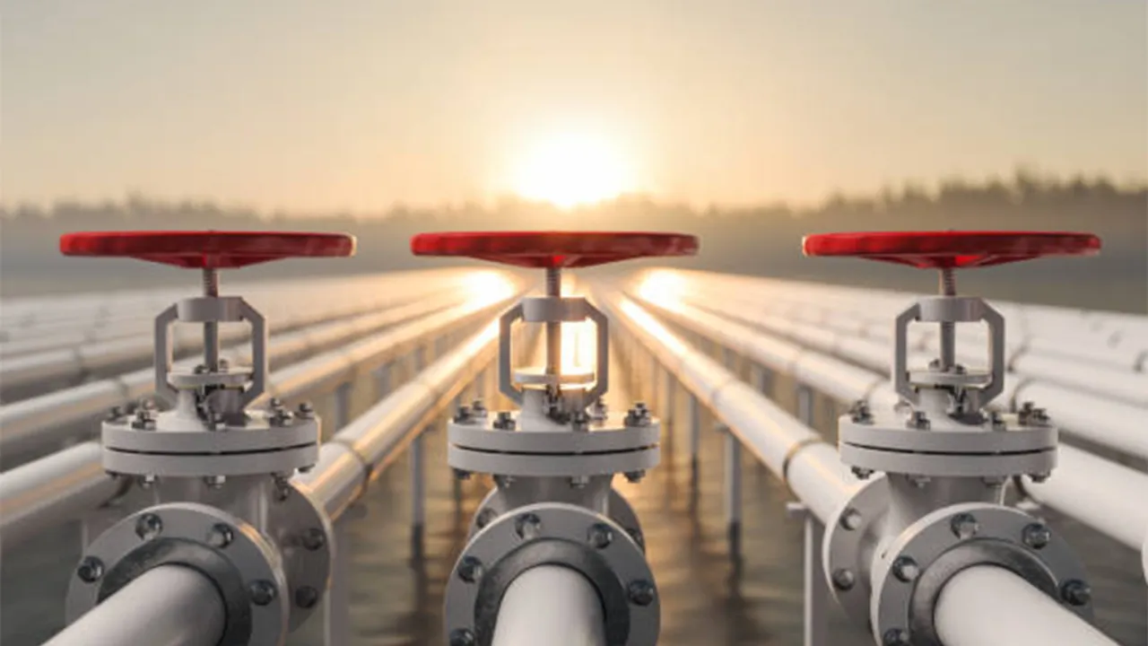 Avrupa’da Doğal Gaz Fiyatları Zirveden Geriledi