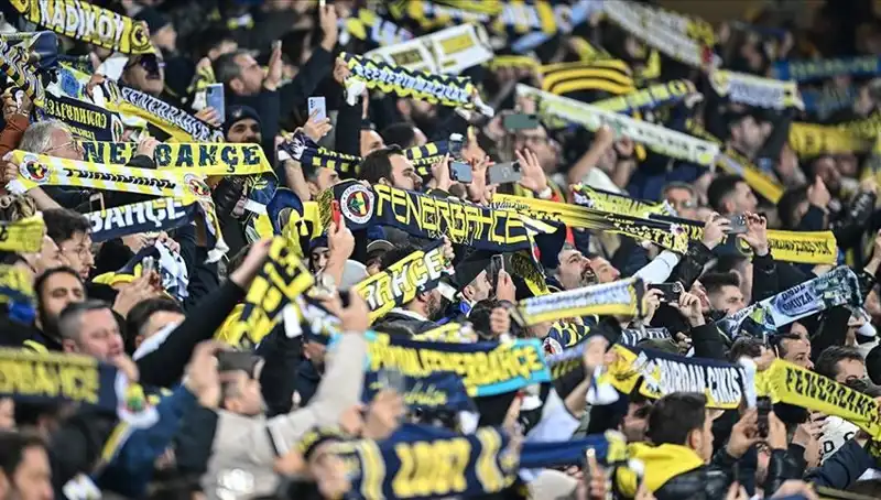 Fenerbahçe’de Kombine Fiyatları Hüsrana Neden Olacak mı? Aşk ve Hayal Kırıklığı!