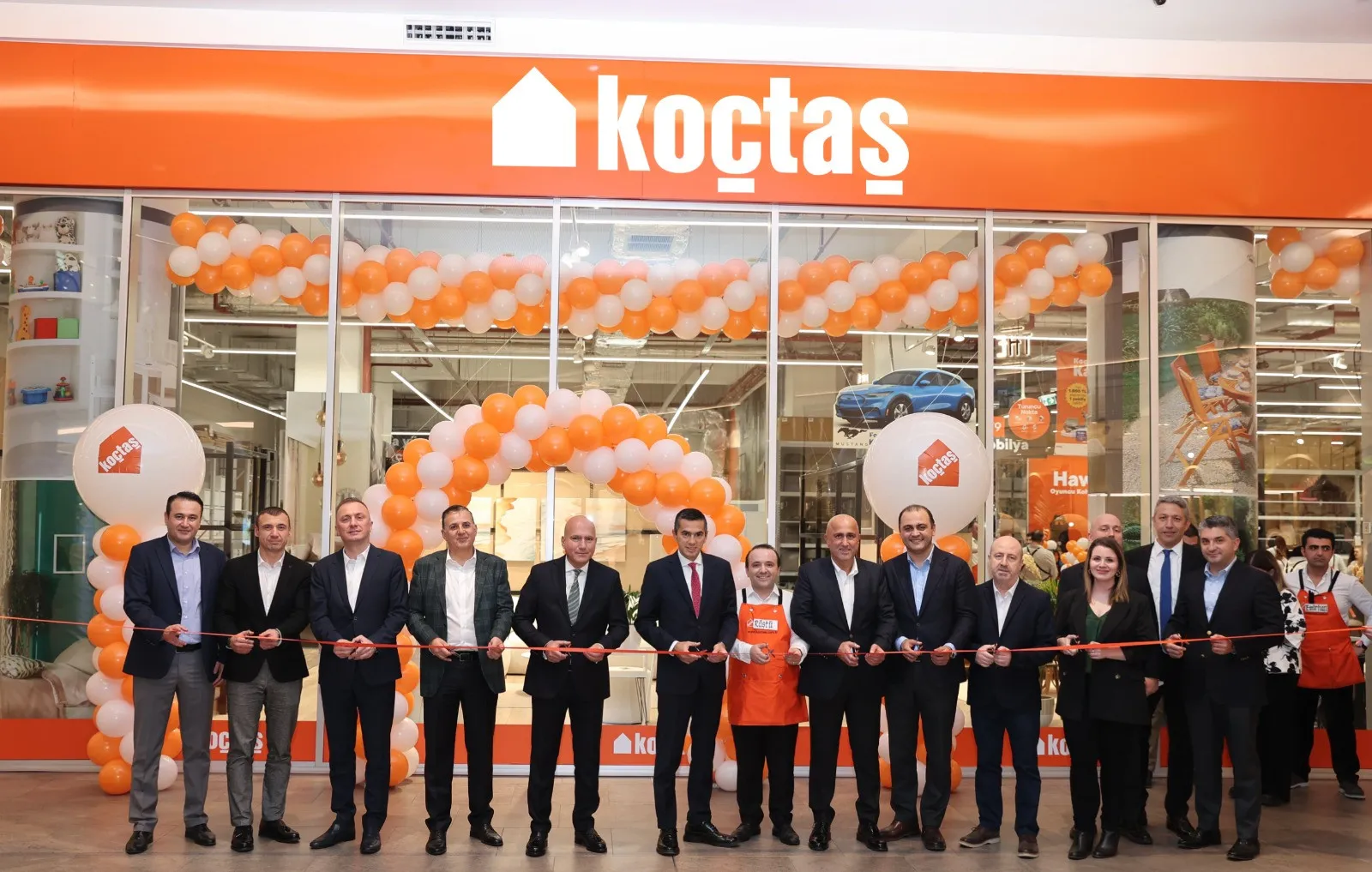 Koçtaş, Yenilenen Emaar Square Mağazasında Alışveriş Deneyimini Zirveye Taşıyor