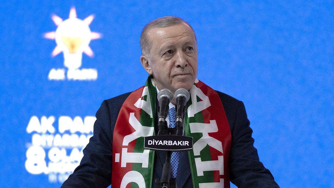Erdoğan: Vatanımızın Bütünlüğünü Tehdit Edenlere Sert İfade!