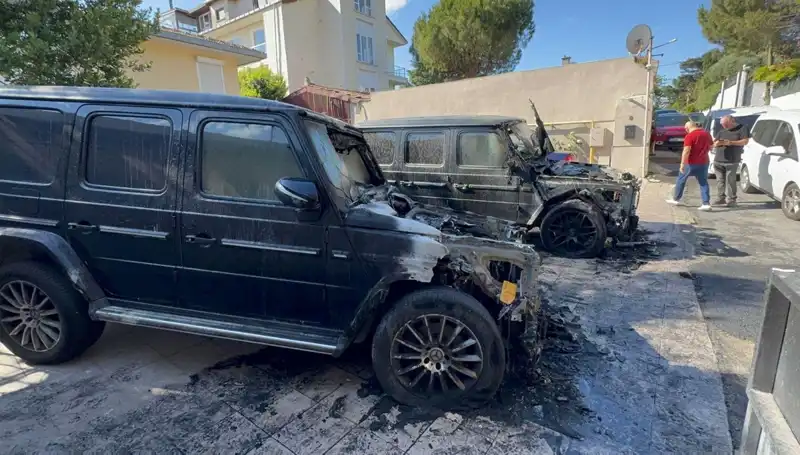 İş İnsanlarının 30 Milyon Liralık Ciplerine İsyan: Benzinle Ateşe Verildi